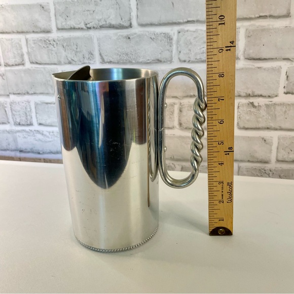 Vintage BW Buenilum Aluminum Pitcher w/ Ice Catching Lip Braided Handle - Picture 12 of 13